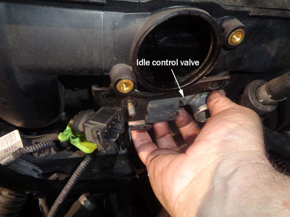 See U2612 repair manual